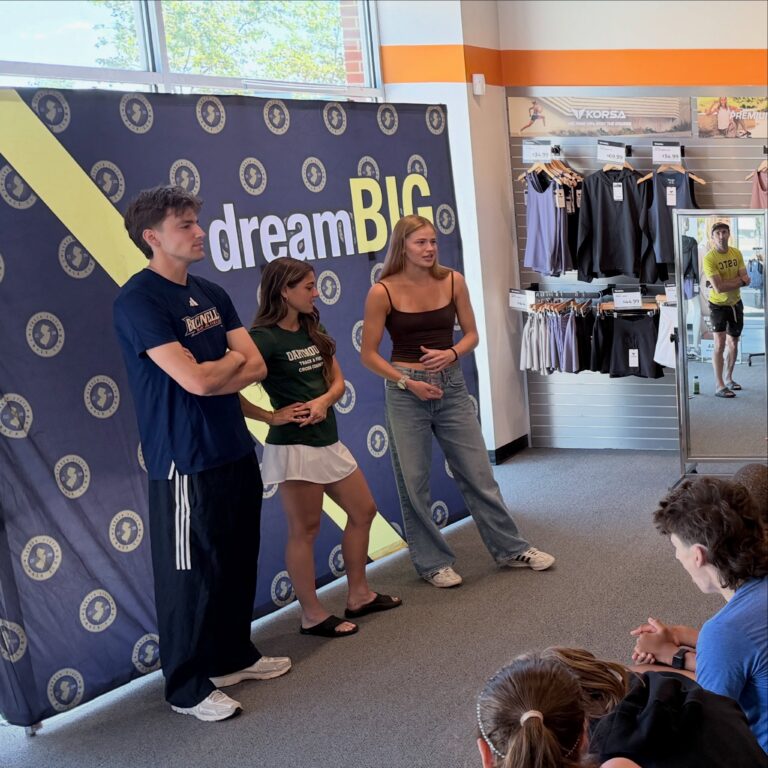On Saturday, three alumni of our GSTC Junior Elite Program spoke with our current Junior Elite members at Road Runner Sports in North Brunswick. These recent co&hellip;
